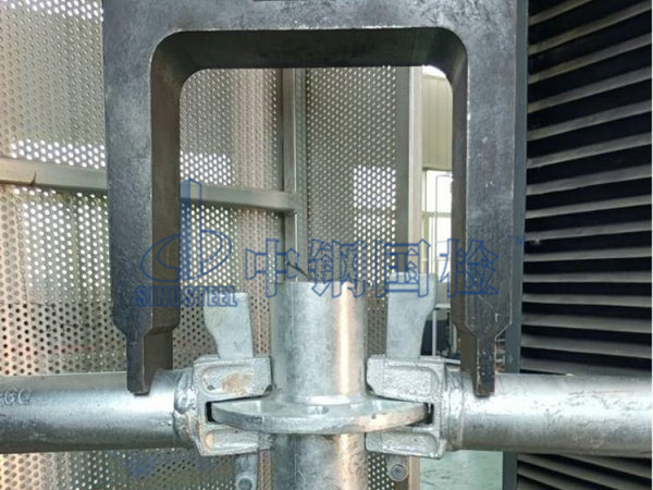 鋼管腳手架扣件力學(xué)實(shí)驗(yàn)中